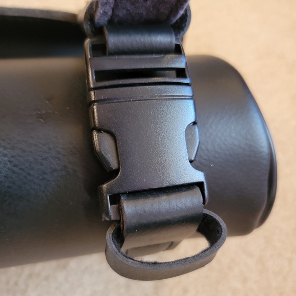 RARE Vintage Genuine Leather Silver Studded Motorcylce Quick Release Storage Bag - Picture 14 of 17